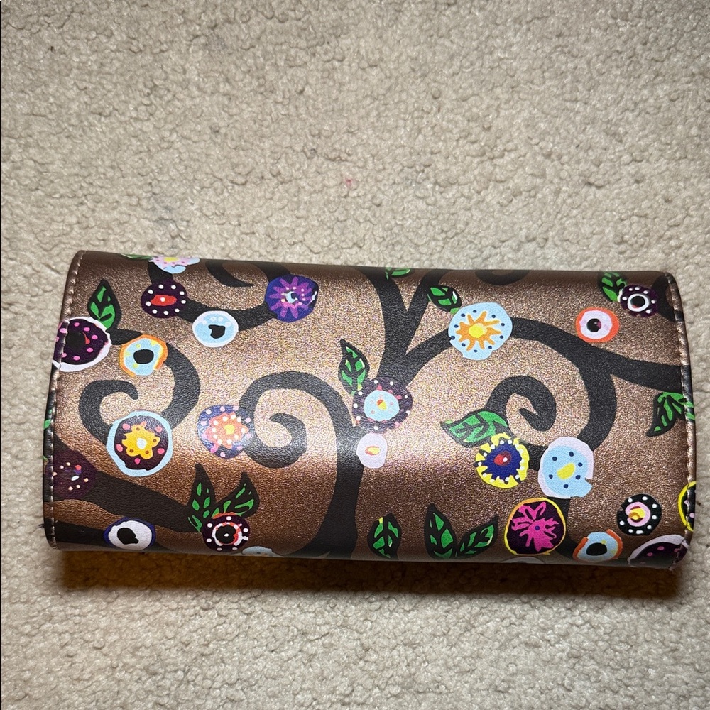 Elegant Brown Floral Jewelry Organizer - Picture 2 of 8